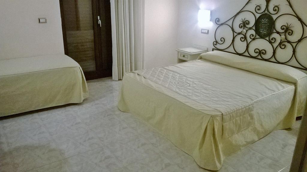 Hotel Ginevra Poggiomarino Phòng bức ảnh